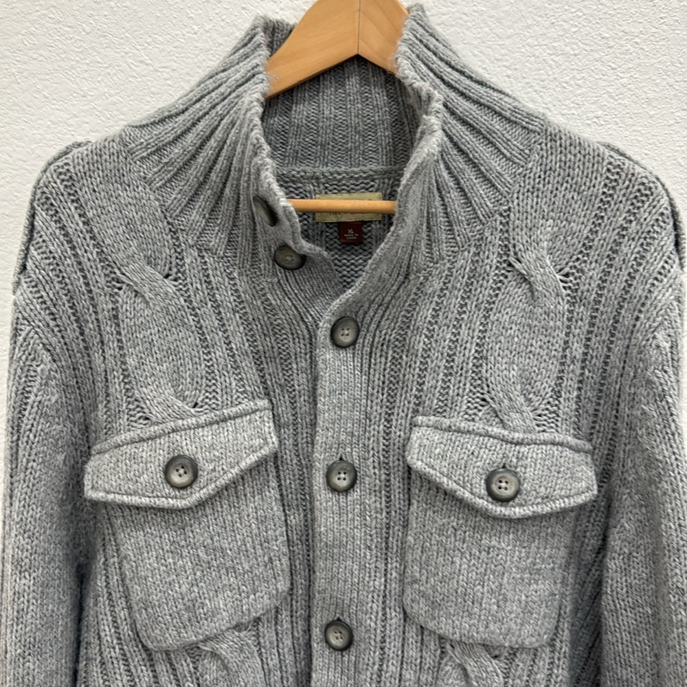 Sonoma gray button down sweater with shoulder button details sz XL